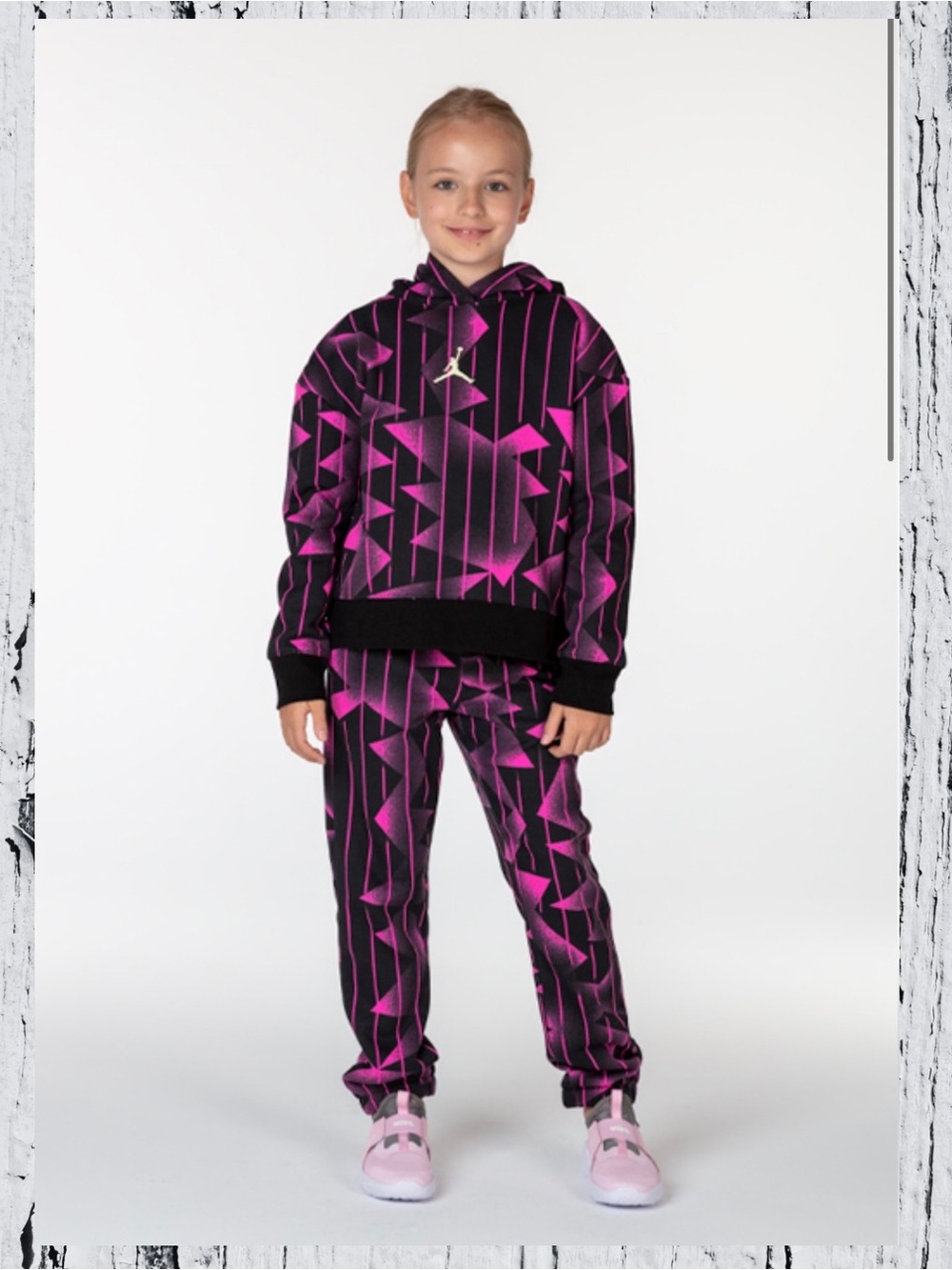 NWT Rare Jordan Big GirlsPink/Black Geometric Set Sz Med (10-12)